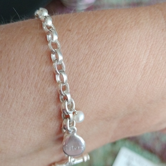 Sterling Silver Charm Sisters + Pearl Bracelet, 7.0" - Picture 5 of 7